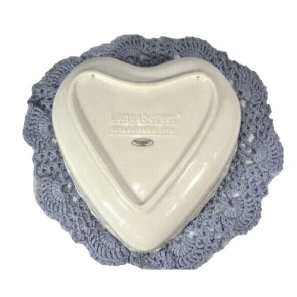 Longaberger Sweetest Heart Serving Bowl Ivory White 2005 8 x 8 Heart Lace Edge - Picture 5 of 6